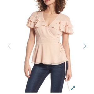 ⛔️sold⛔️HP 🎉June & Hudson Pale peach blouse